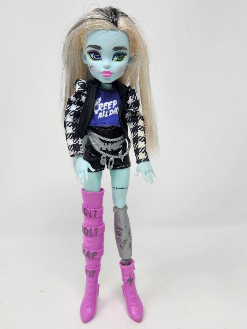 Monster High Doll  ~ Coffee Break Frankie Stein Mattel G3 2022